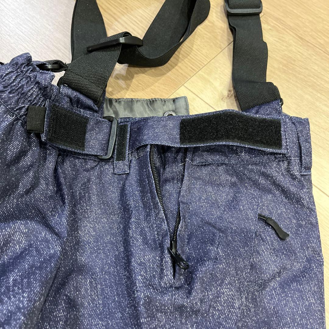 ROXYのスノーウエア。