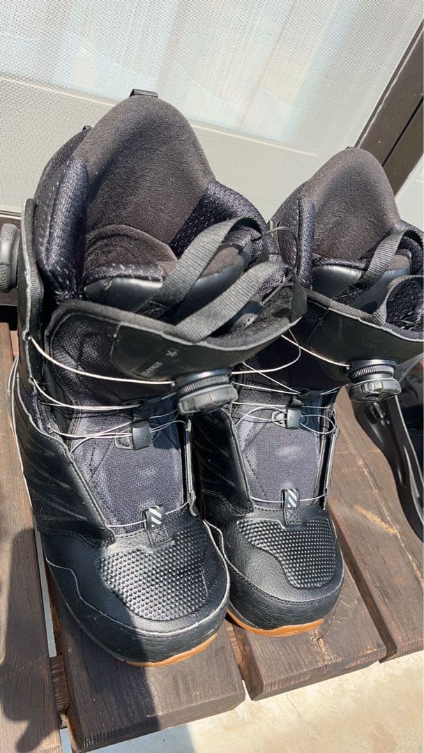 スノーボードブーツ ブラック ダイヤル式