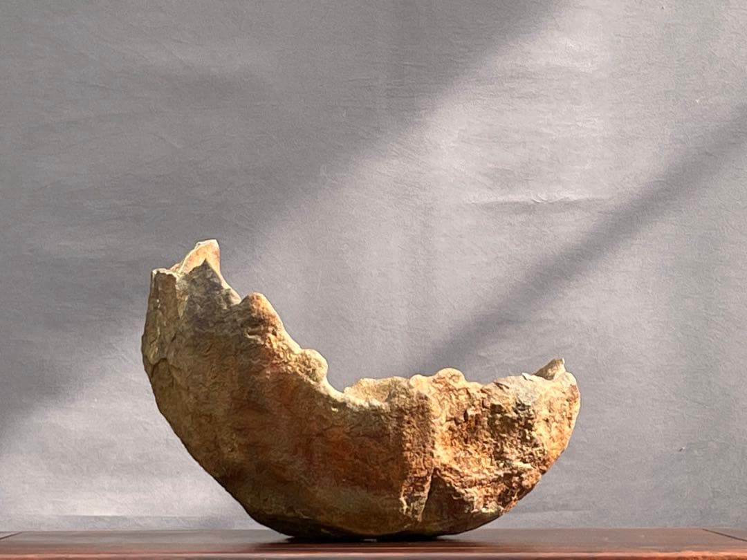 三河盆栽　鞍馬石　鉢