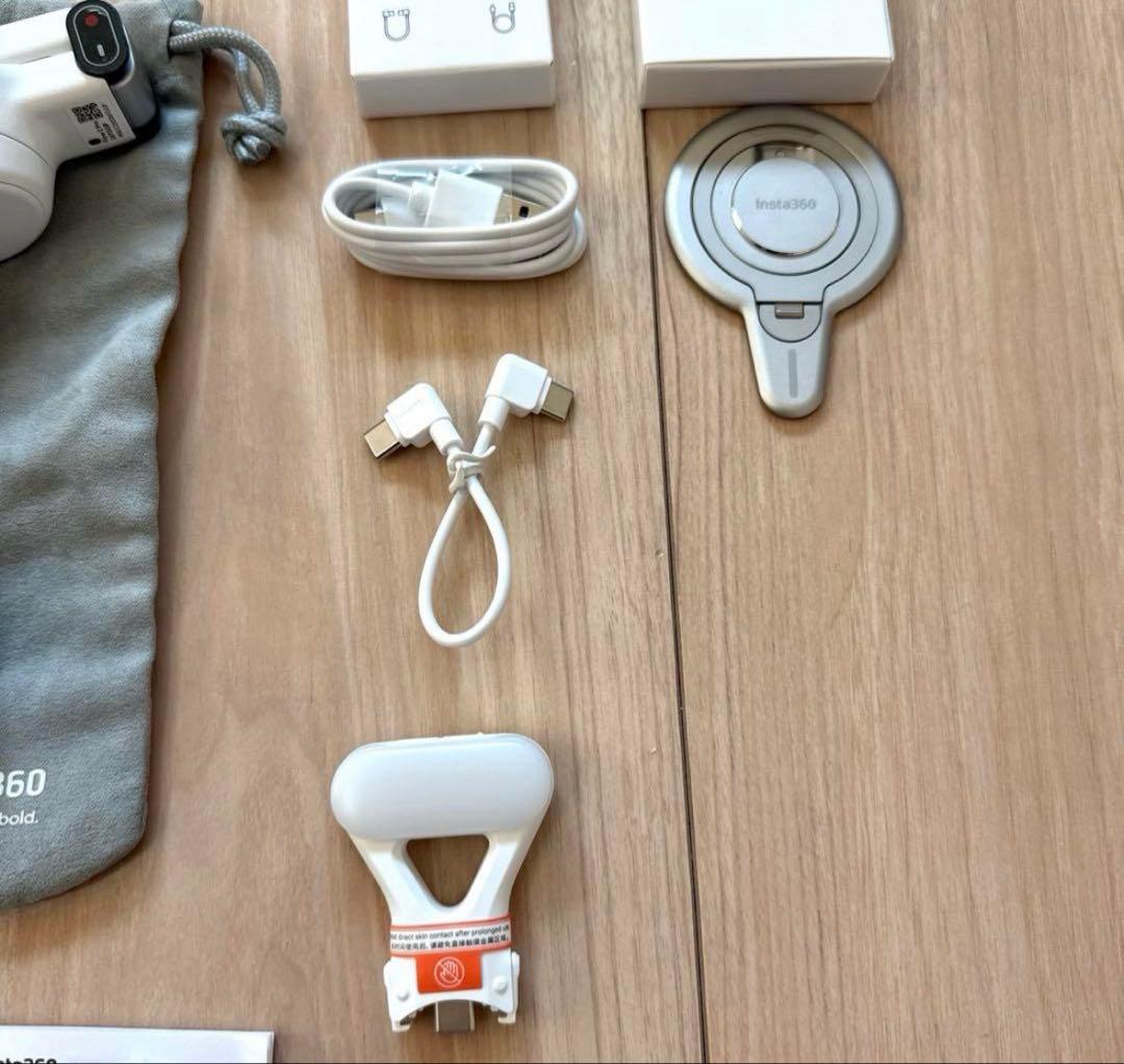 Insta360 Flow2 Pro インスタ　クリエイターキット ホワイト