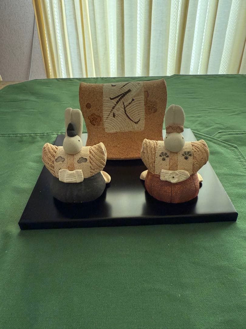 滝上真由美作　陶雛人形　うさぎ