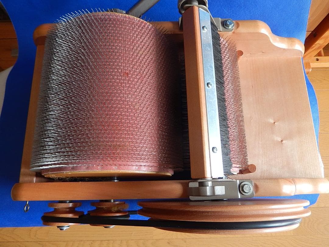 手動式木製ドラムカーダー・アシュフォード