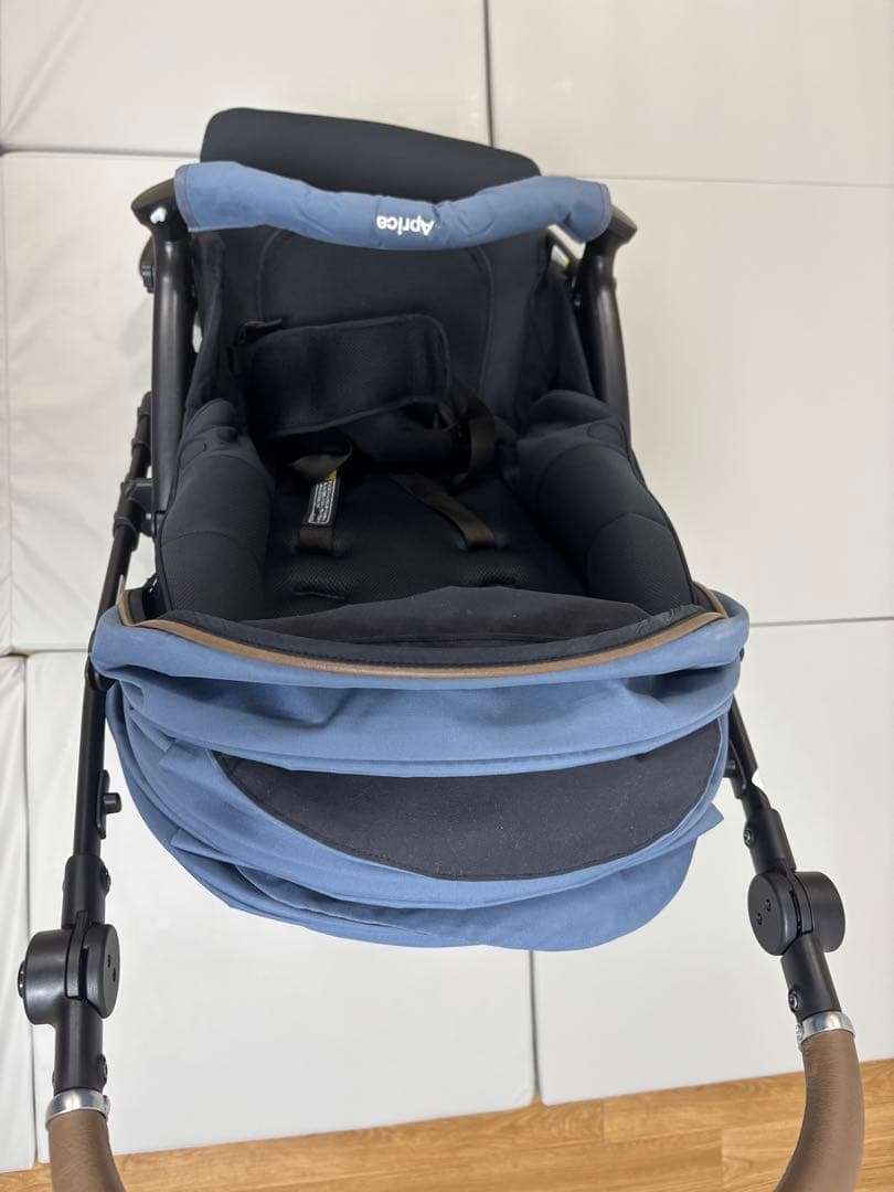 Aprica ラクーナクッションフリープラス2023年版