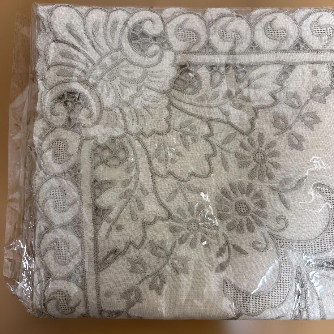 麻混 繊細刺繍 透かしレース編み込み アンティーク風テーブルクロス