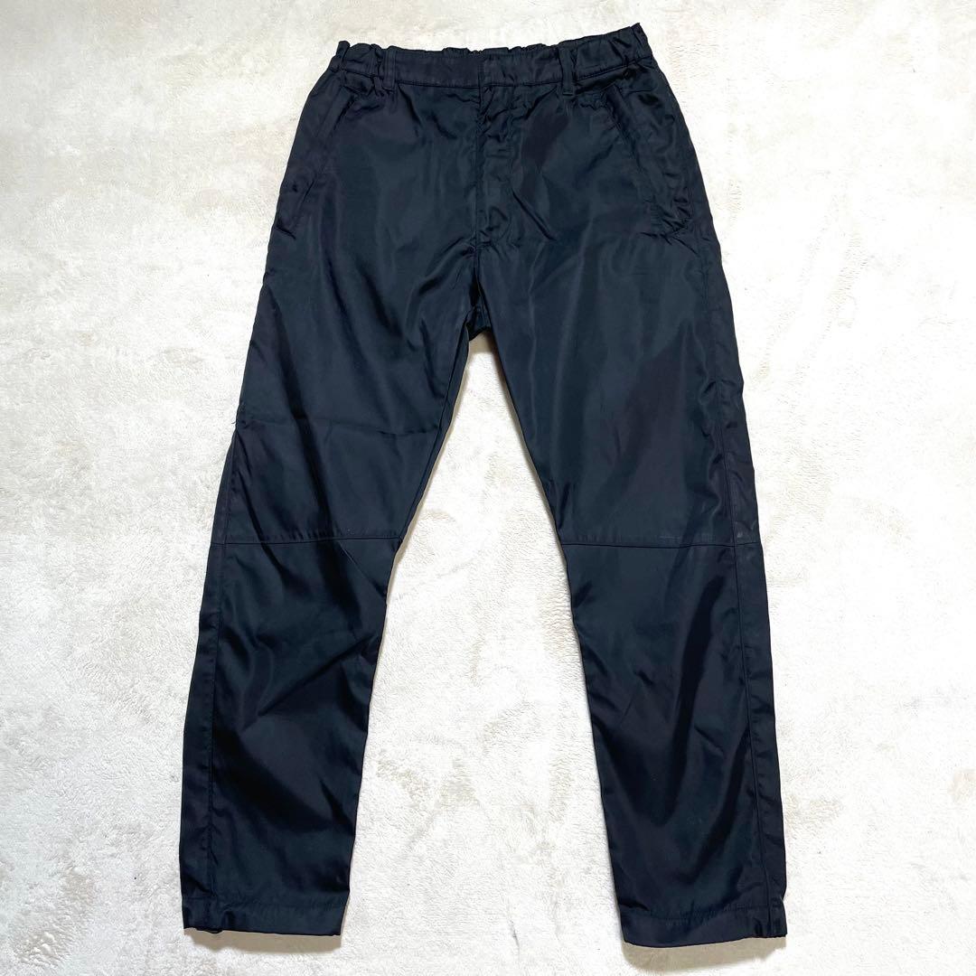 PRADA Re-Nylon 三角ロゴプレート　ボトムス　黒　46