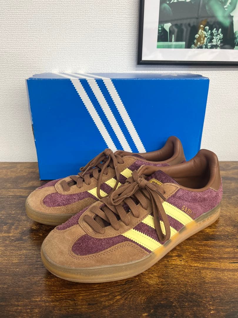 adidas gazelle indoor パープル　SIZE 26.5cm