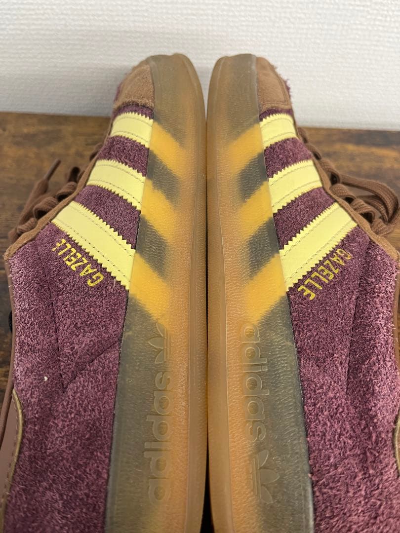 adidas gazelle indoor パープル　SIZE 26.5cm