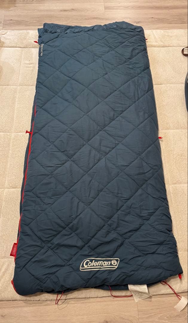 コールマン　マルチレイヤースリーピングバッグ　2個セット　寝袋　キャンプ