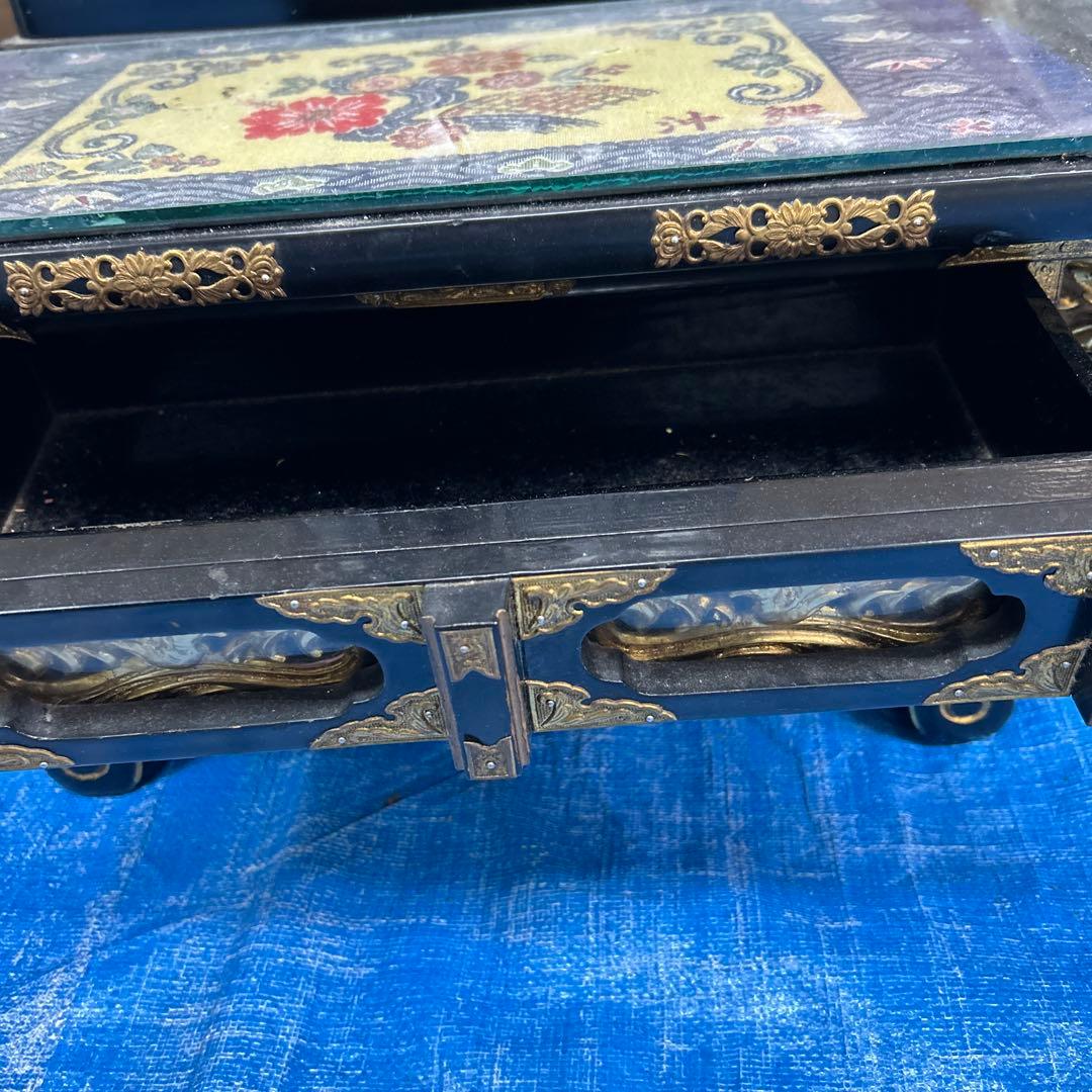 ◆仏壇経机　仏壇　黒塗　金具打ち経机◆幅　60㎝・高さ30㎝・奥行20㎝　概算