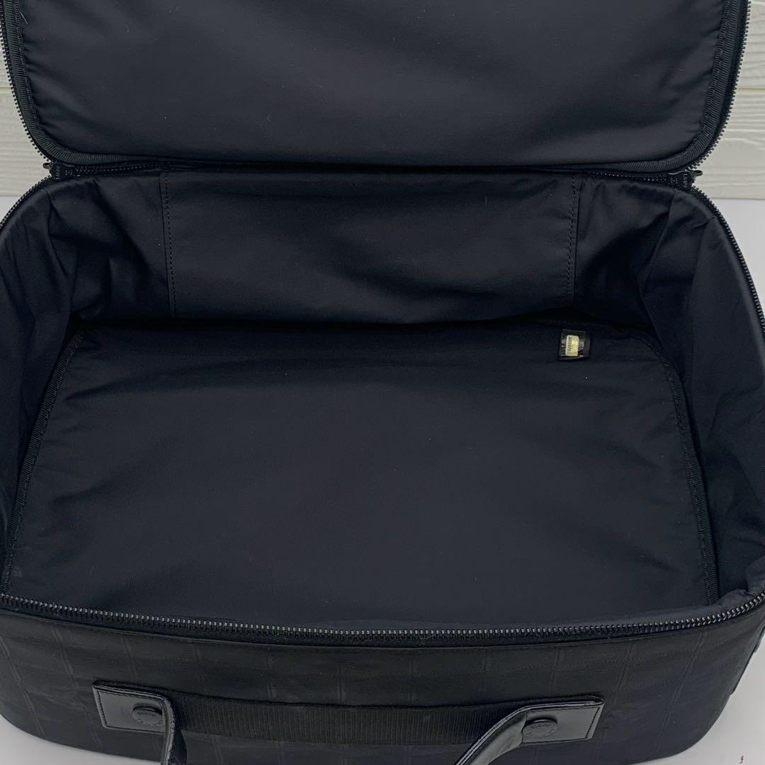 希少！CHANELシャネルニュートラベルライントラベルバッグスーツケース2Way