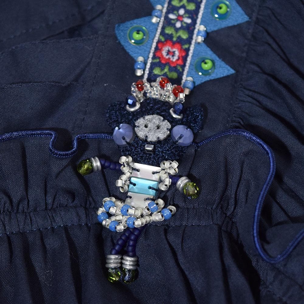 アルベロベロ OLLEBOREBLA ぶたさん ビーズ装飾 綿ローン ブラウス