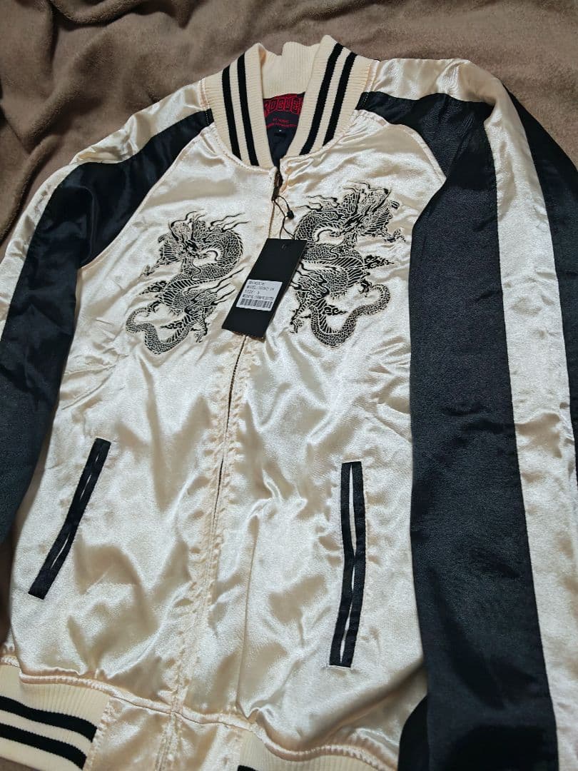 虎 スカジャン CASTLE ROGUES 未使用近い 美品 日本限定 サテン