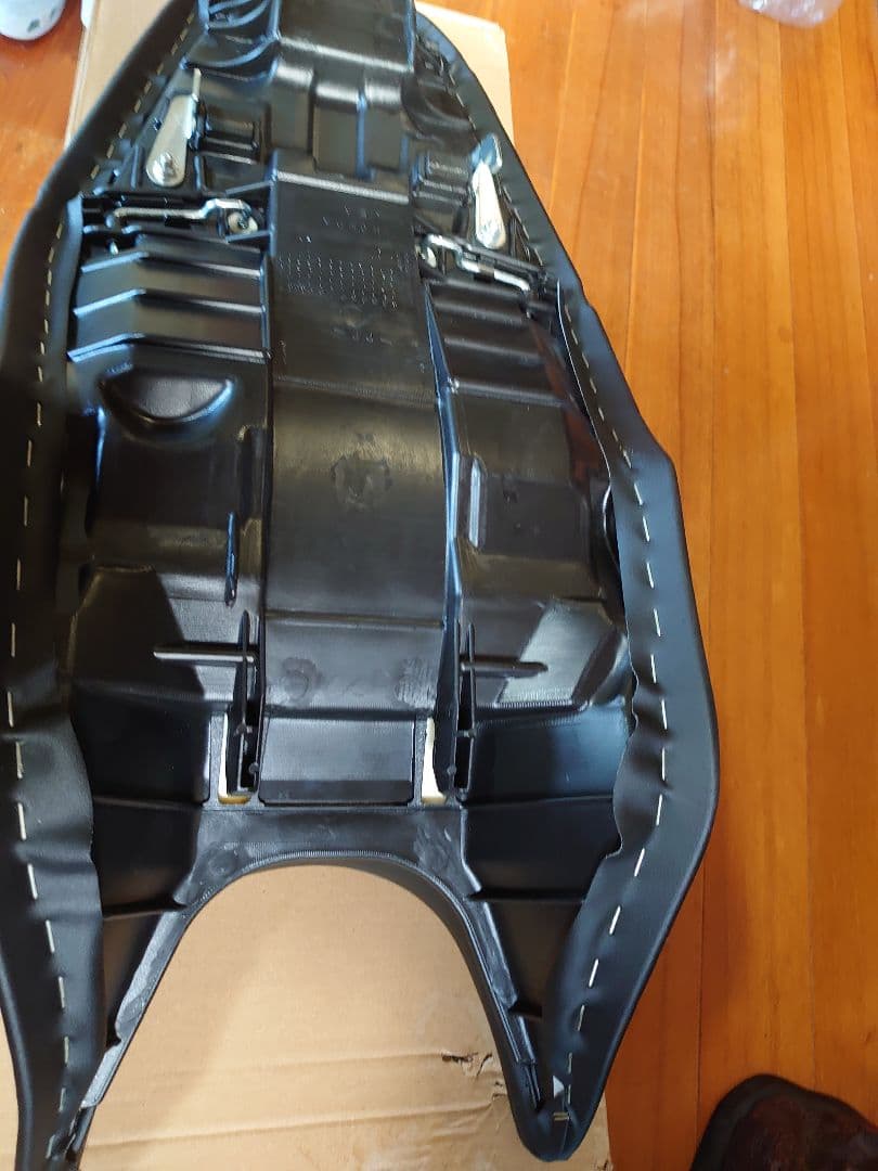 ホーネット600純正シート　ホーネット250装着可 美品　早い者勝ち