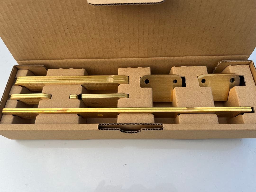 オールドマウンテン　BRASS カーミットチェア