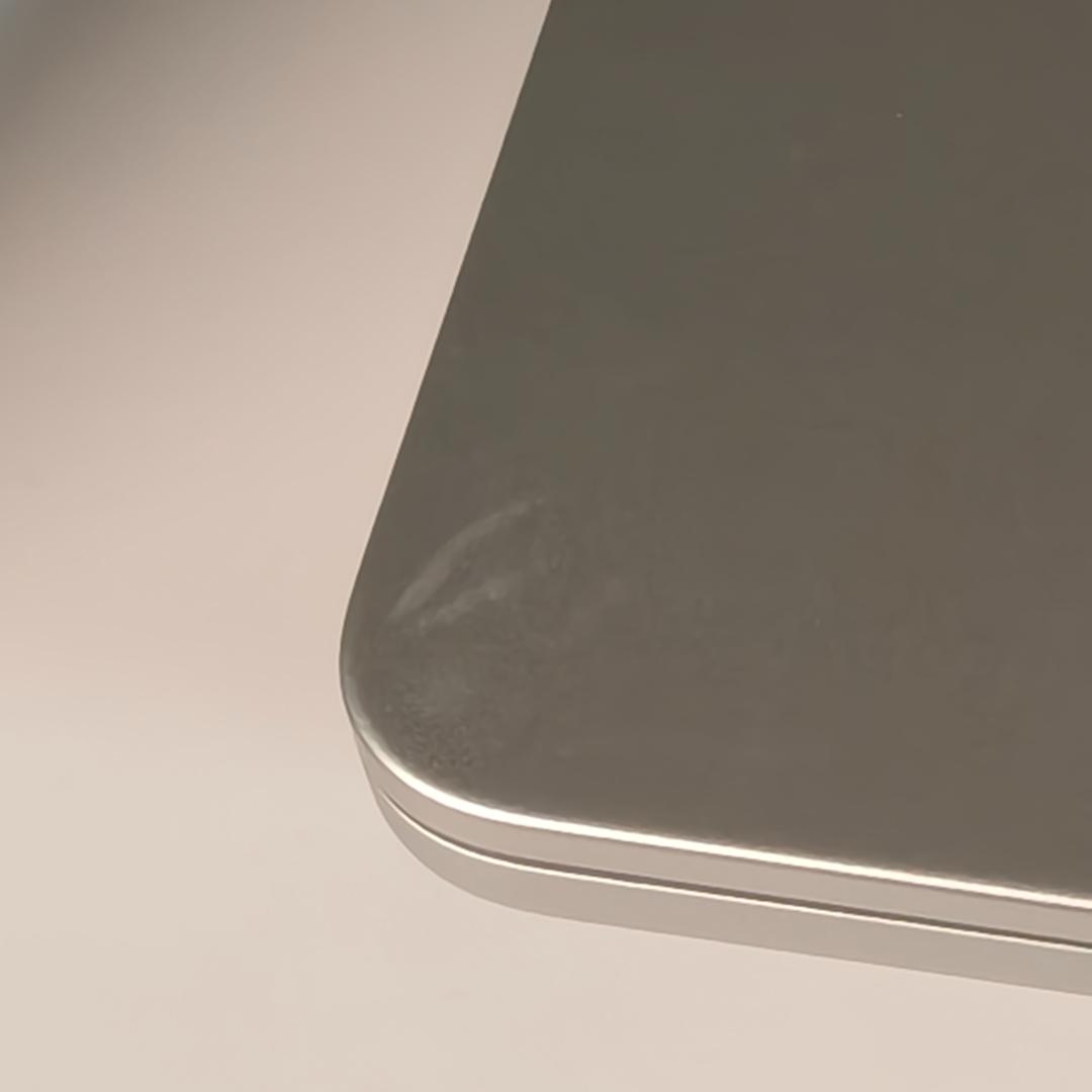 美品 M2 MacBook Air 8GB256GB バッテリ94% 付属品完備