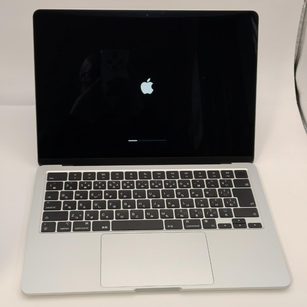 美品 M2 MacBook Air 8GB256GB バッテリ94% 付属品完備