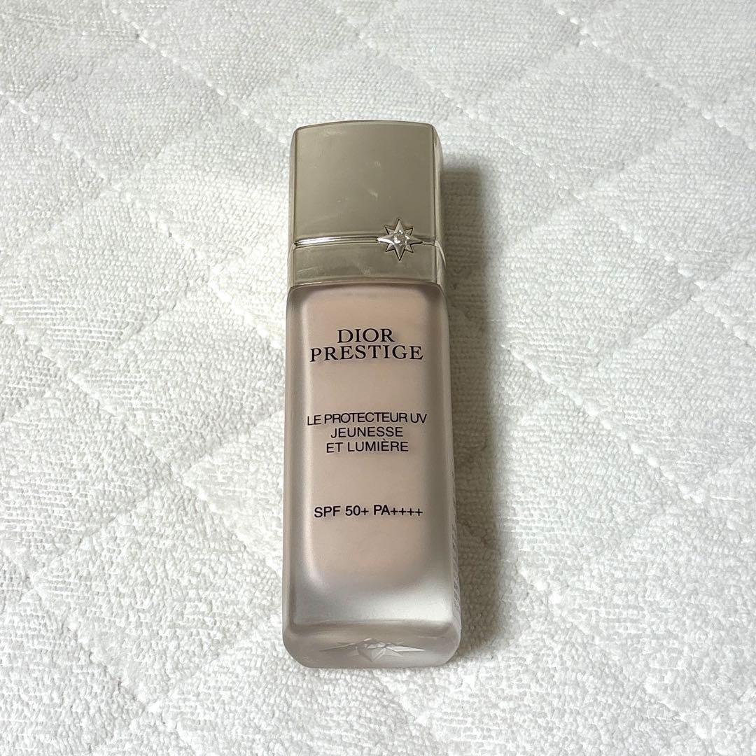 ディオールプレステージ ホワイト ル プロテクター UV ルミエール BB 00