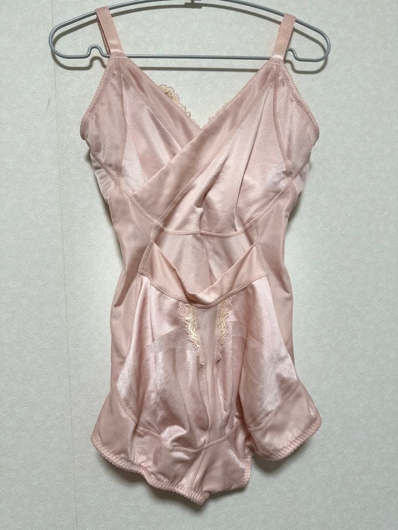 ⭐️セール中⭐️マルコ　補正下着　ボディスーツ　B70 M