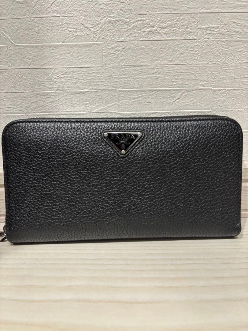プラダ サフィアーノ 正規品 ヴィッテロダイノレザー 財布
