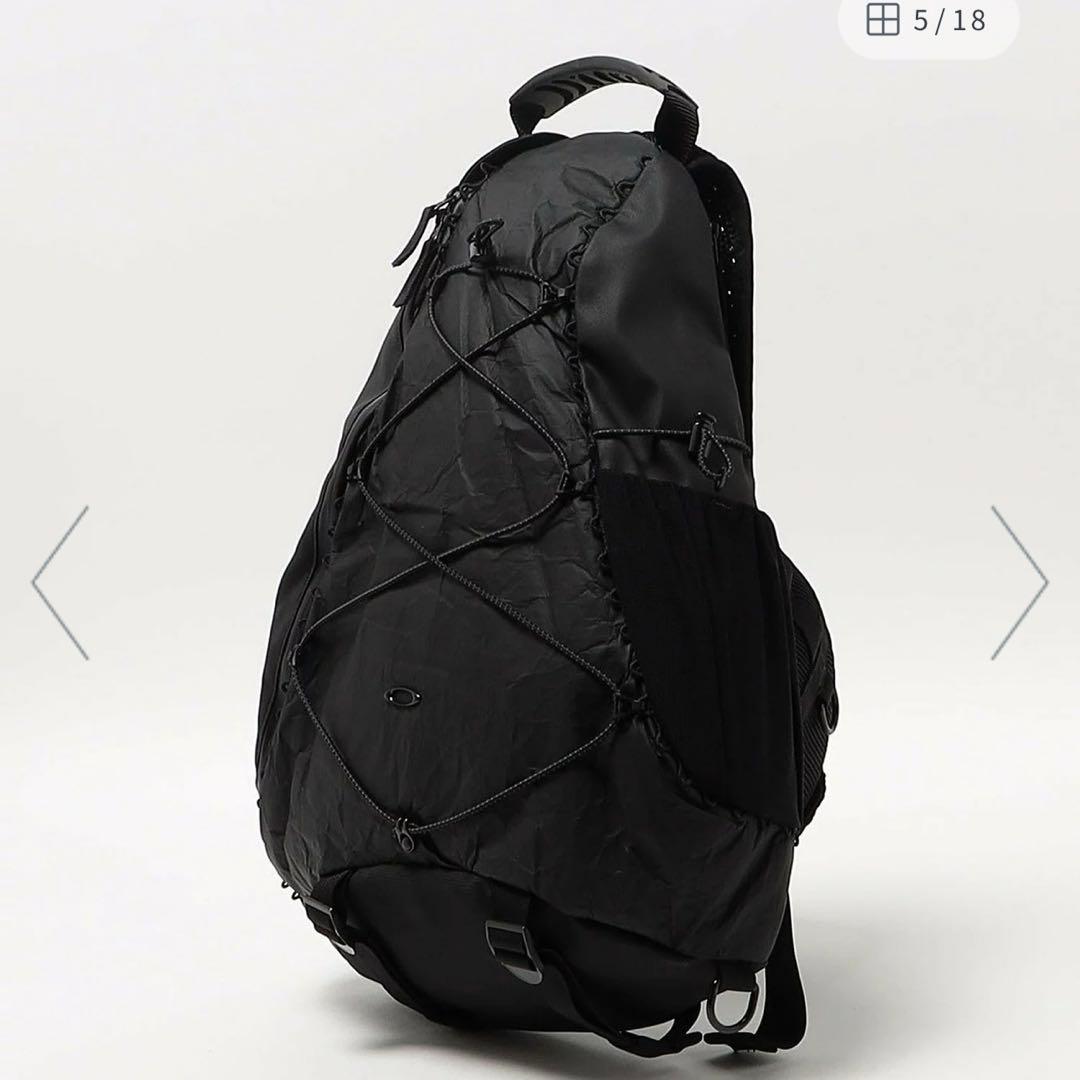 バッグ BLACK OAKLEY LATITUDE SLING PACK BAG