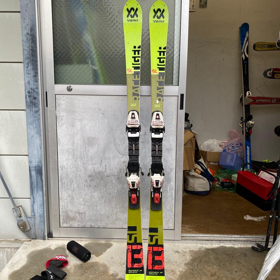 Völkl Racetiger SL スキー板