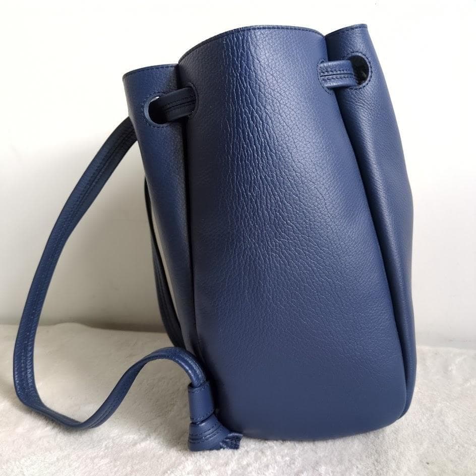 極美品　現行　ヒロフ　リュック　ロシェ　希少　巾着　レザー　ネイビー