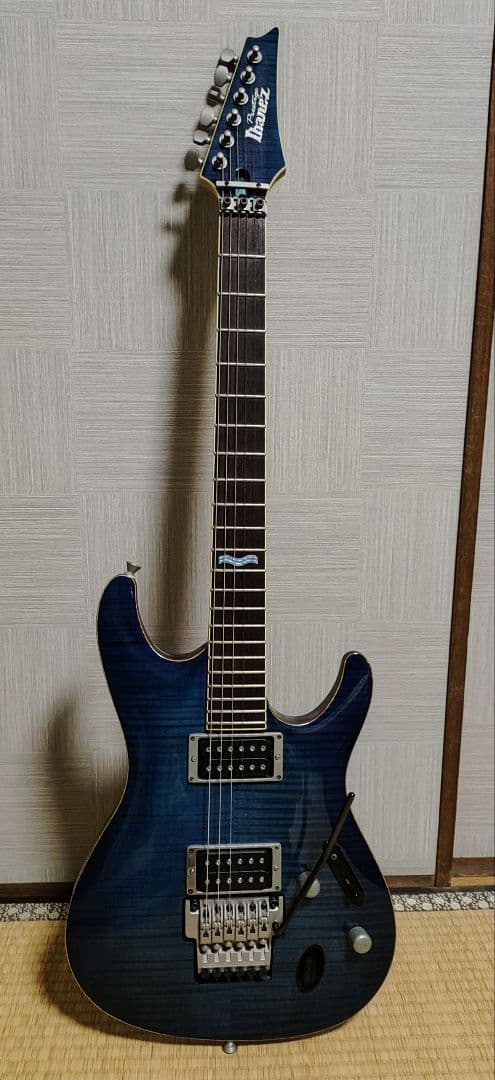 Ibanez Prestigeエレキギター ブルー