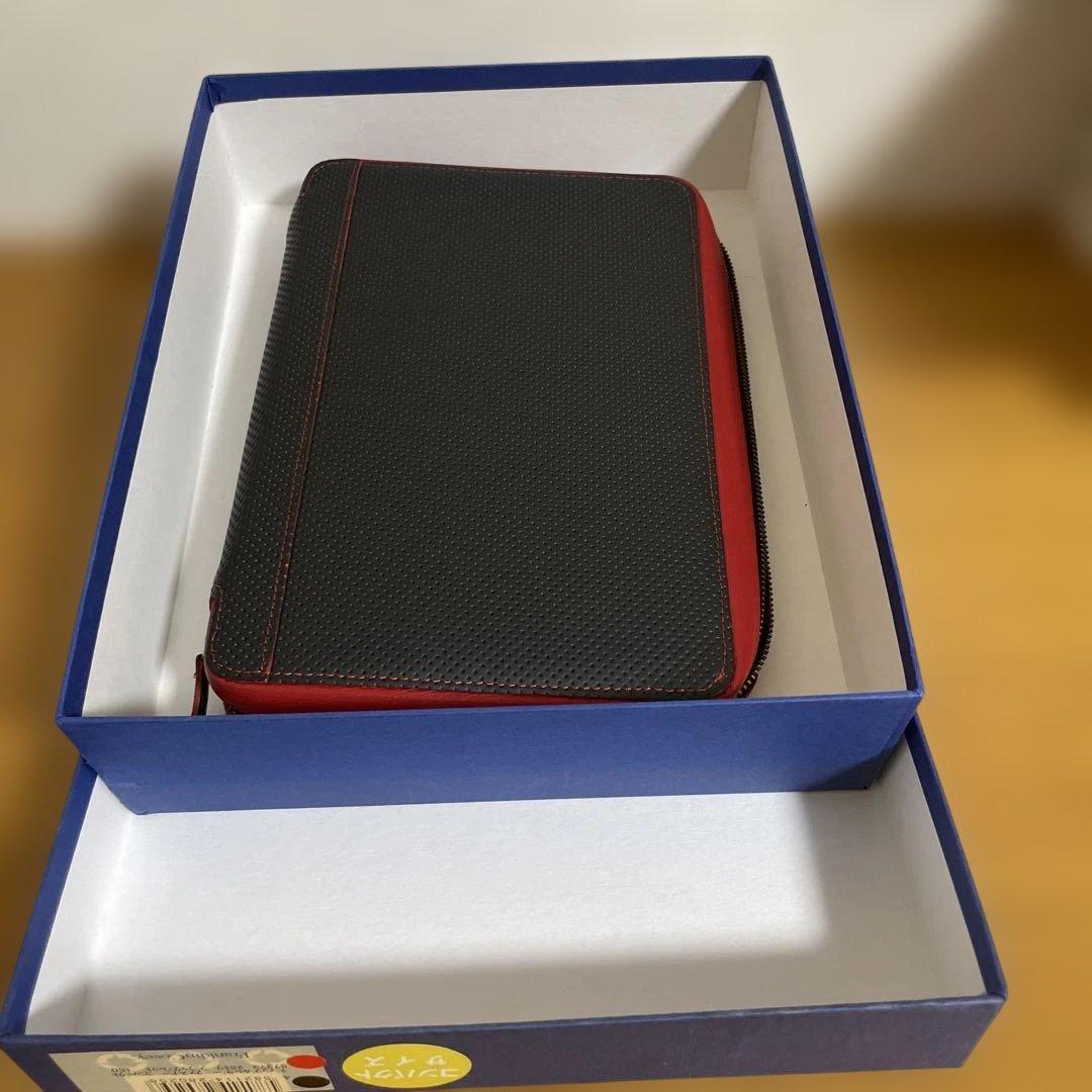 フランクリンプランナー　ディンプルレザー製ファスナータイプバインダー