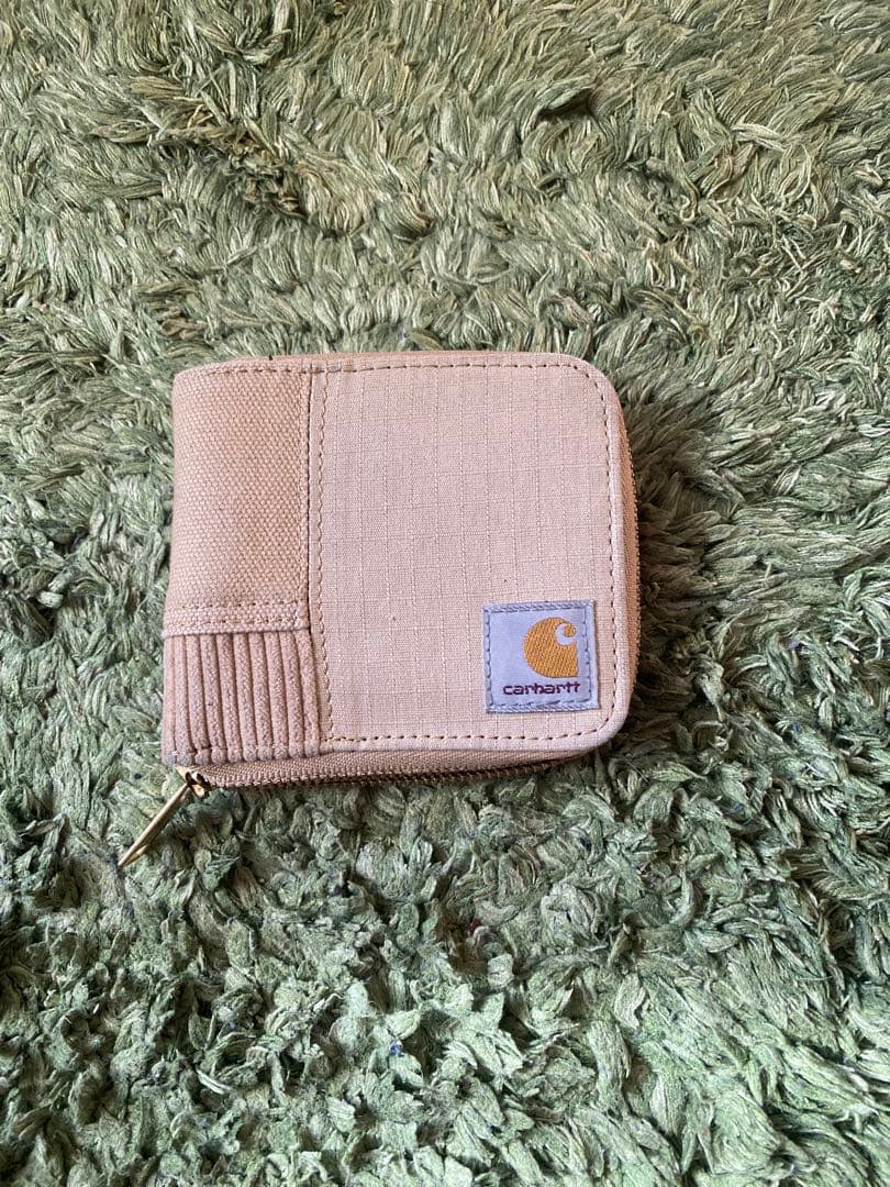 【あう】カーハート　carheart 財布　二つ折り財布