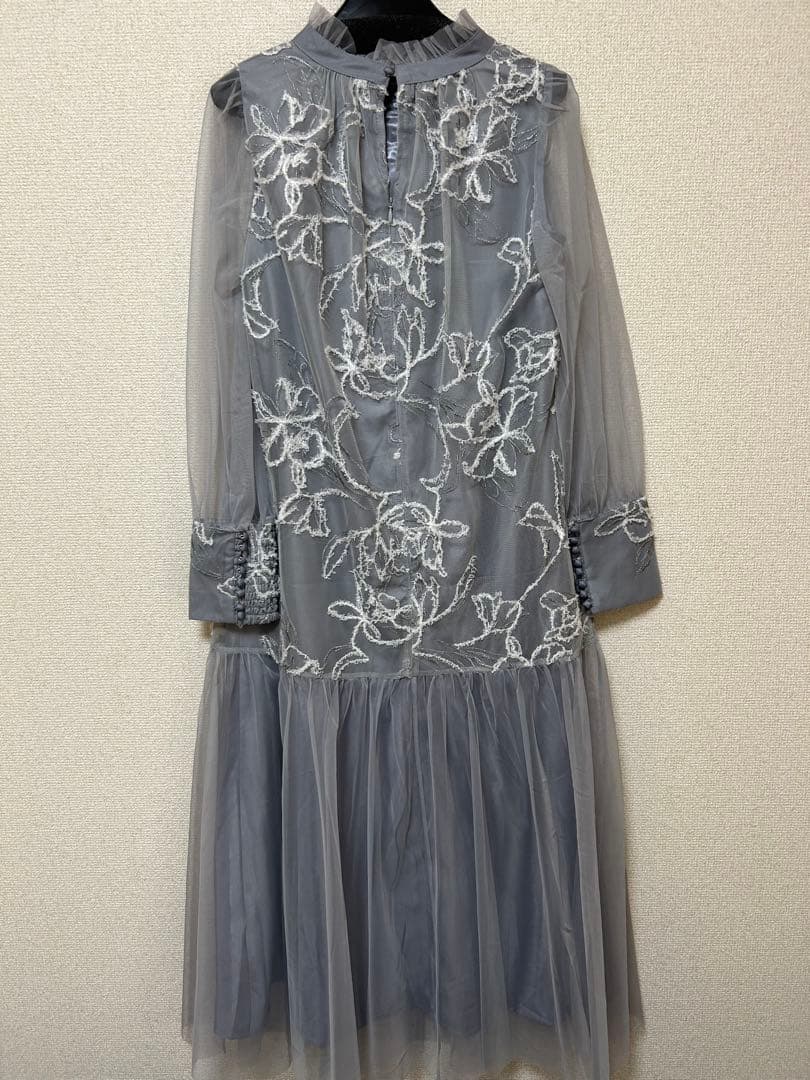 新品　Lサイズ　イギン　ニアナ　ドリードールグレーフェザーフラワーチュールドレス