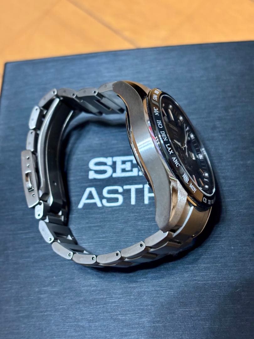 OH済 ケース/電池交換済　SEIKO ASTRON SBXB085 　美品