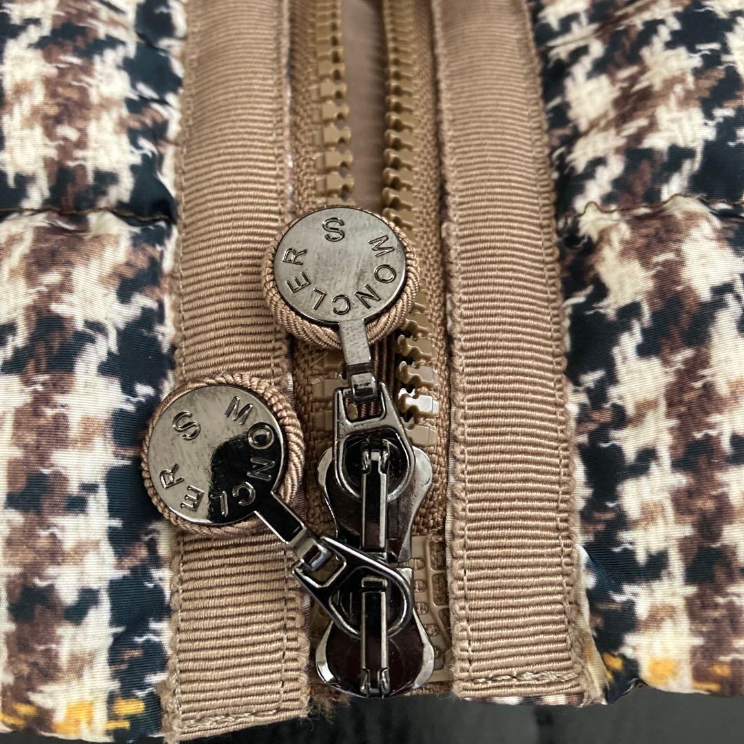 MONCLER チェック柄 ダウンベストレディースM