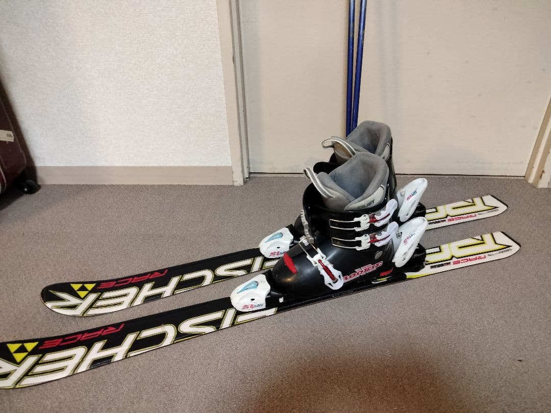 子供スキー板セットフィッシャー板110　ROOKIEブーツ　SINANOストック