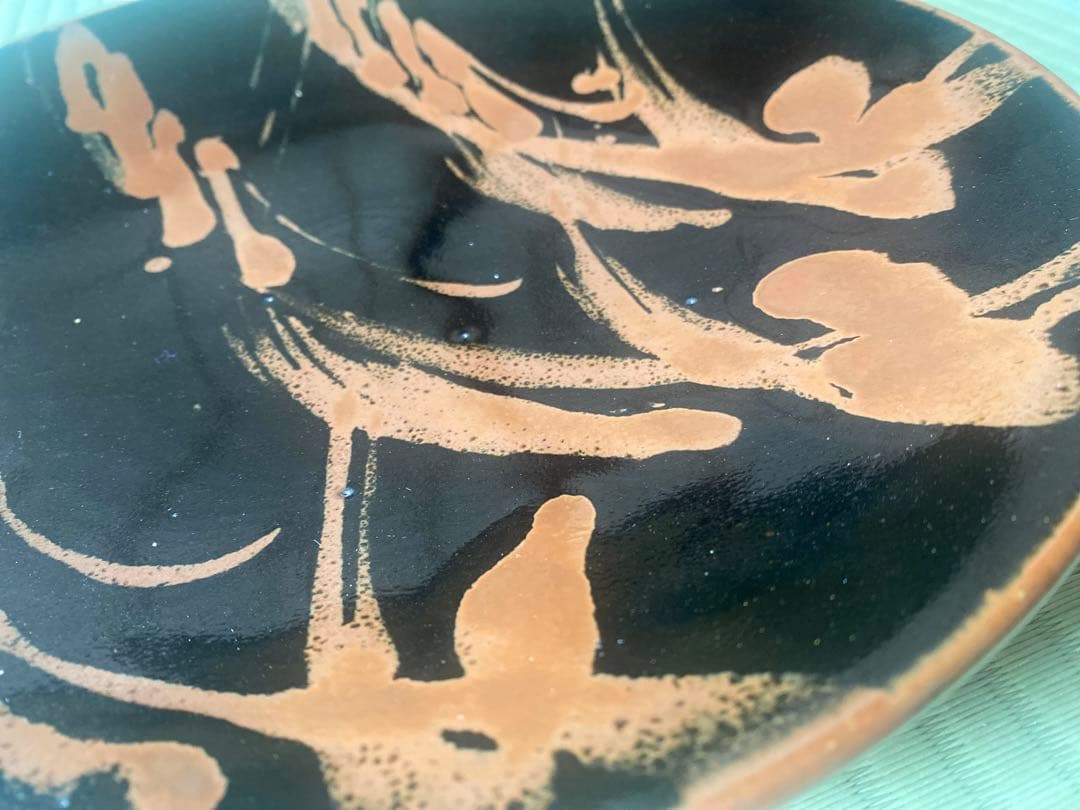 極上大皿！人間国宝濱田庄司作モダンな《黒釉錆流描大皿 》（検民芸スリップウェア