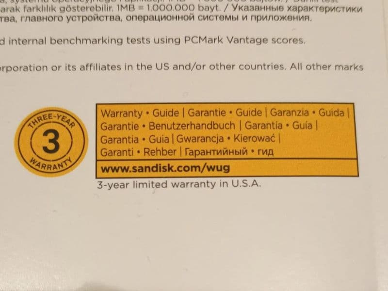 SanDisk SSD PLUS 2TB 2.5インチ SATA