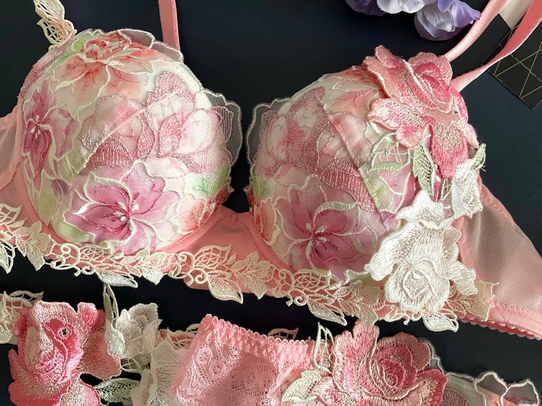 サルート C70/M 3点セット 06G PI ベトナムの花嫁