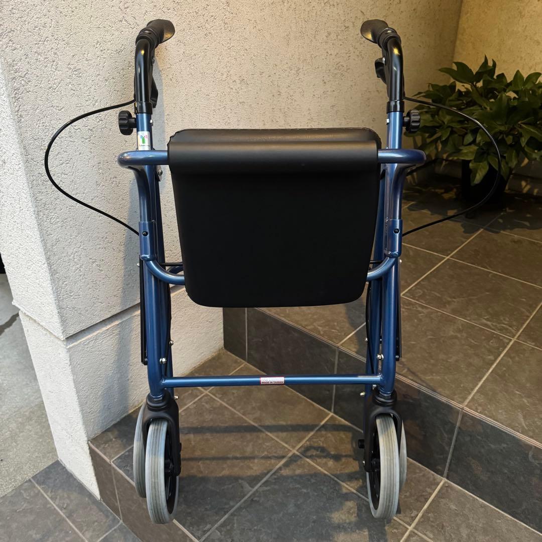 【美品】【送料込】竹虎　ハッピーⅡ　軽量歩行器　ブルーメタリック　かご付き