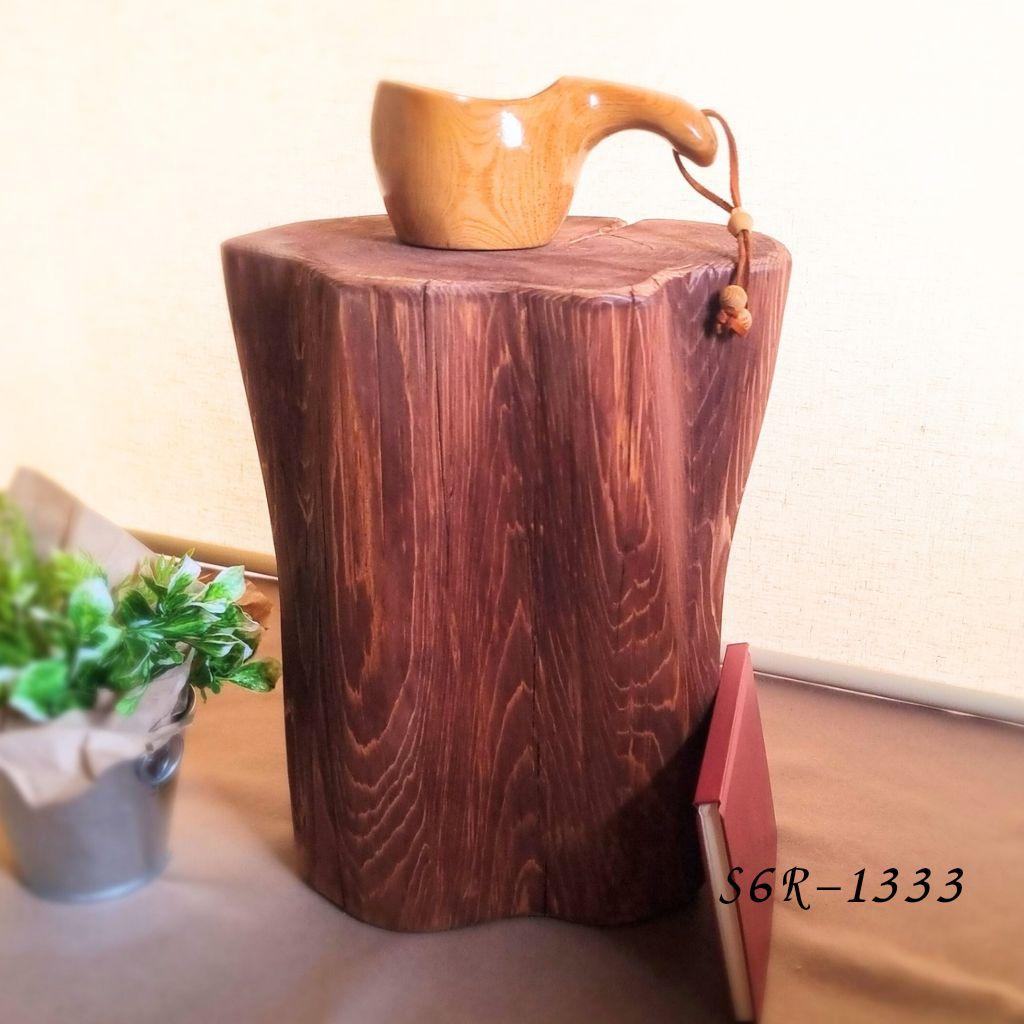 ナチュラルウッドのテーブル・スツール エイジング塗装