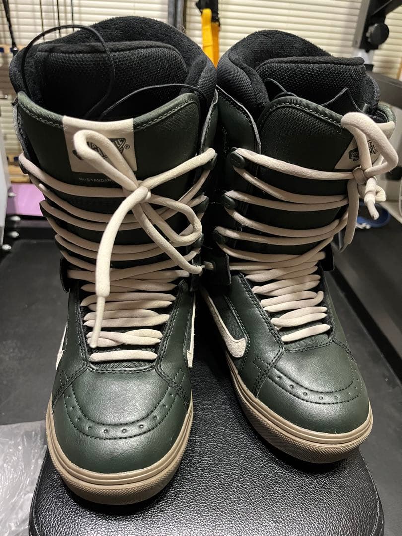 【極美品】 VANS バンズ スノーボード ブーツ 23-24 メンズ 25cm