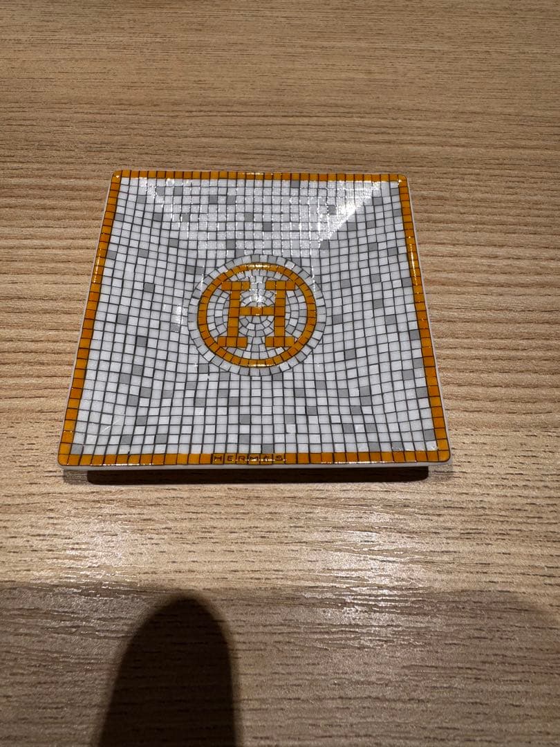 Hermès モザイクデザイン 皿