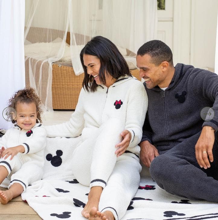 日本未発売 CozyChic ディズニー ロゴ ブランケット