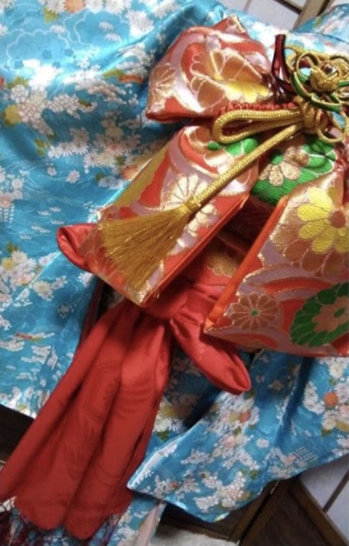 7歳から十三参り向け・レトロ着物のセット・裏地に薄い汚れあり