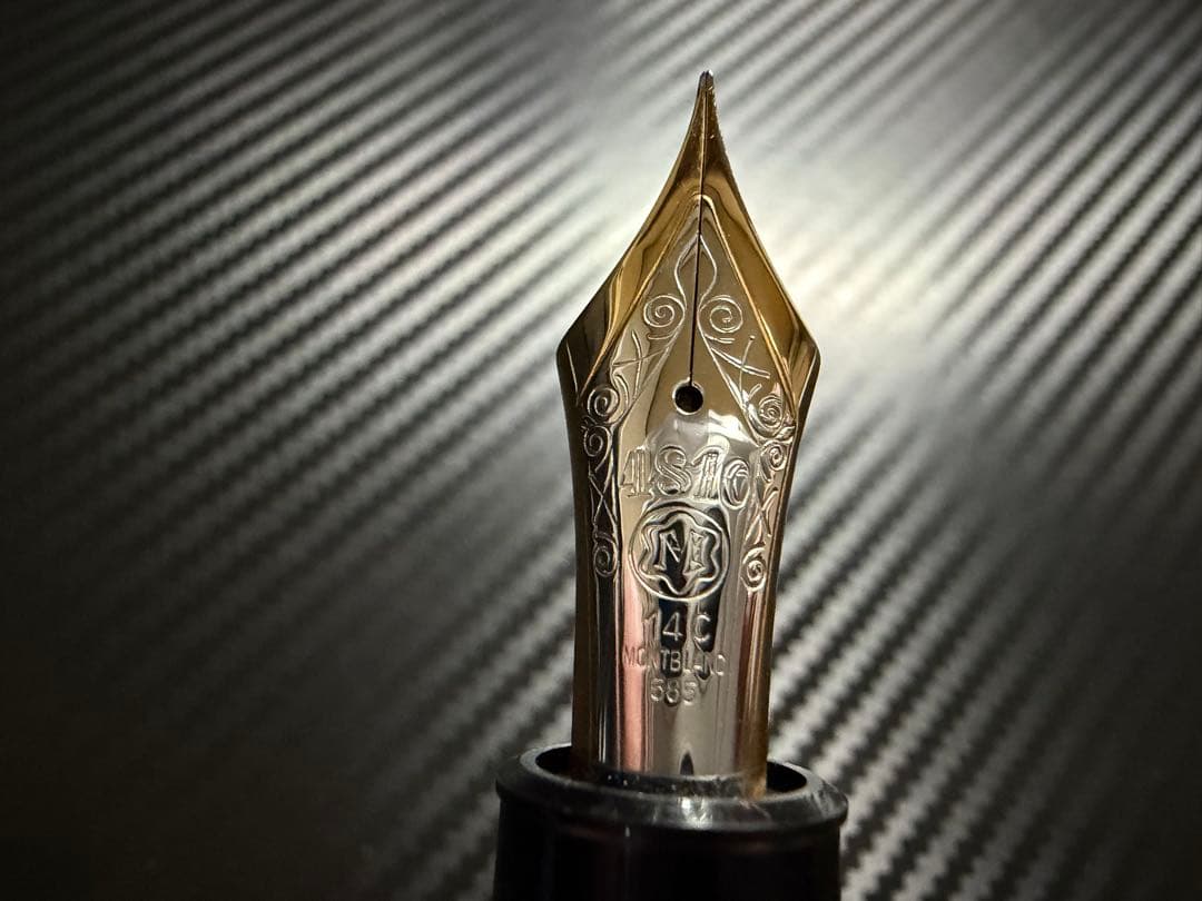 未使用に近い モンブラン 149 14C 中白 F 細字 万年筆