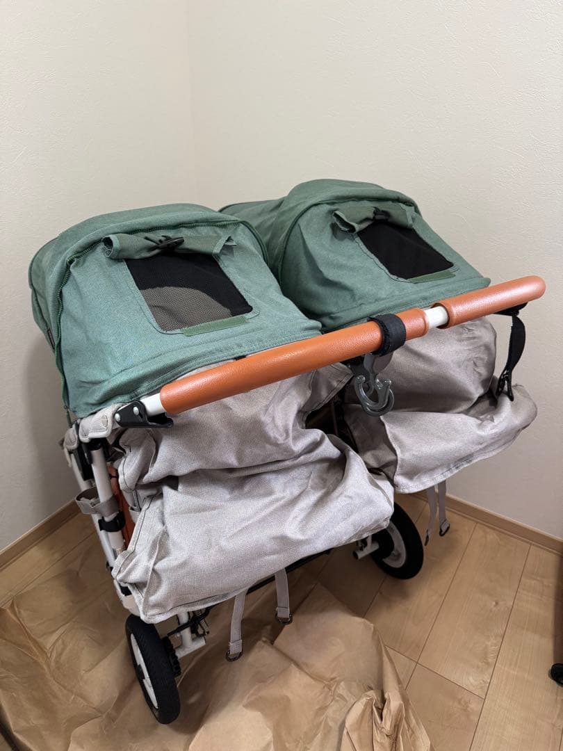ココダブル　エアバギー　双子用ベビーカー グリーン　2人乗り　他5点付き