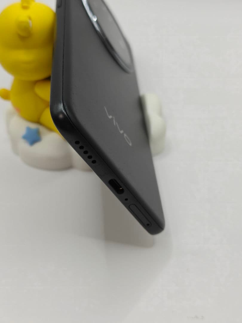 ホアン　vivo Y300 Pro+ 中国版 12/256GB ブラック
