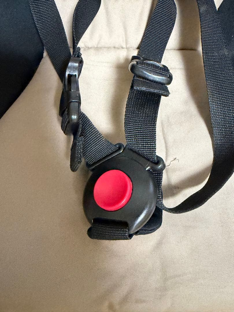 STOKKE YOYOベビーカー飛行機内持ち込み可能サイズ