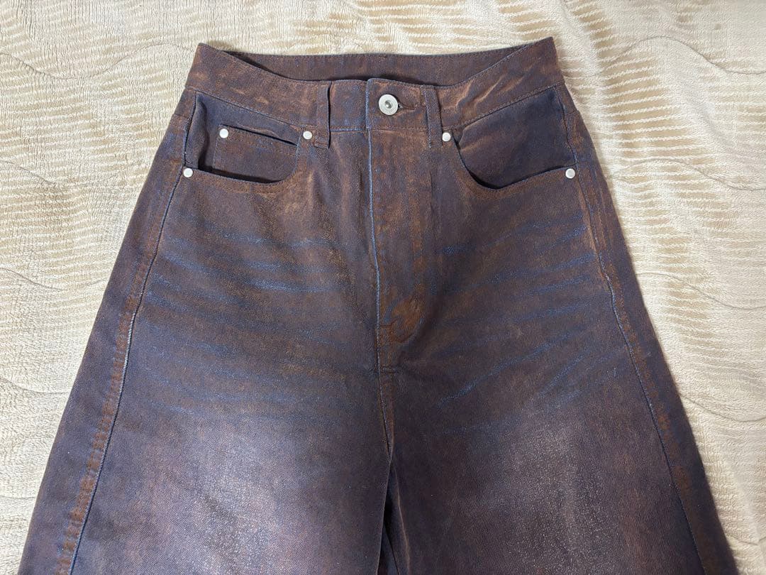 メゾンスペシャル カバーレッグフロッキーデニムパンツ