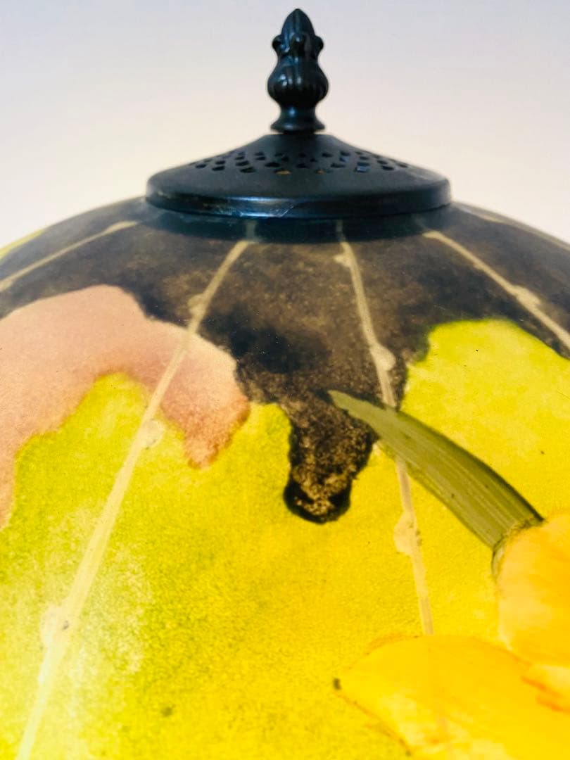 【 美品 】高さ58㎝ ティファニー風 葉・花柄 大型ガラスシェードランプ