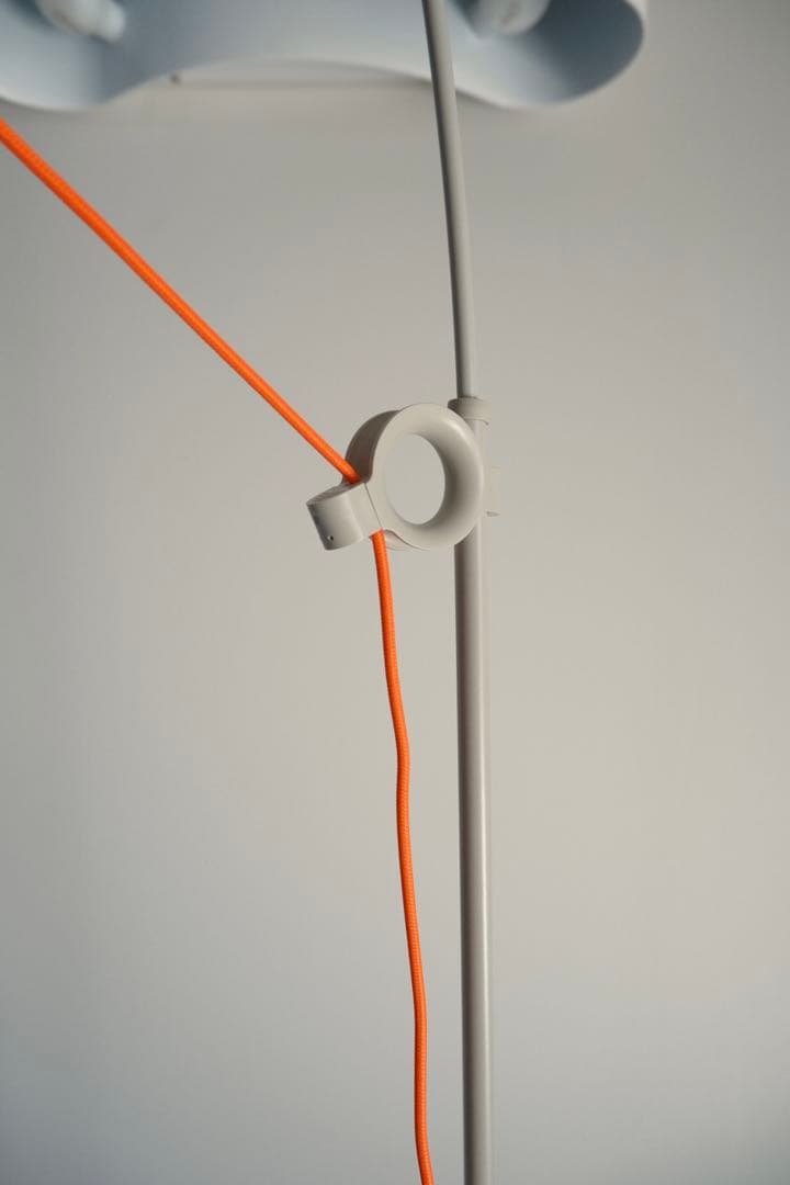 フロアスタンド Midgard Ayno Floor Lamp Grey Orange