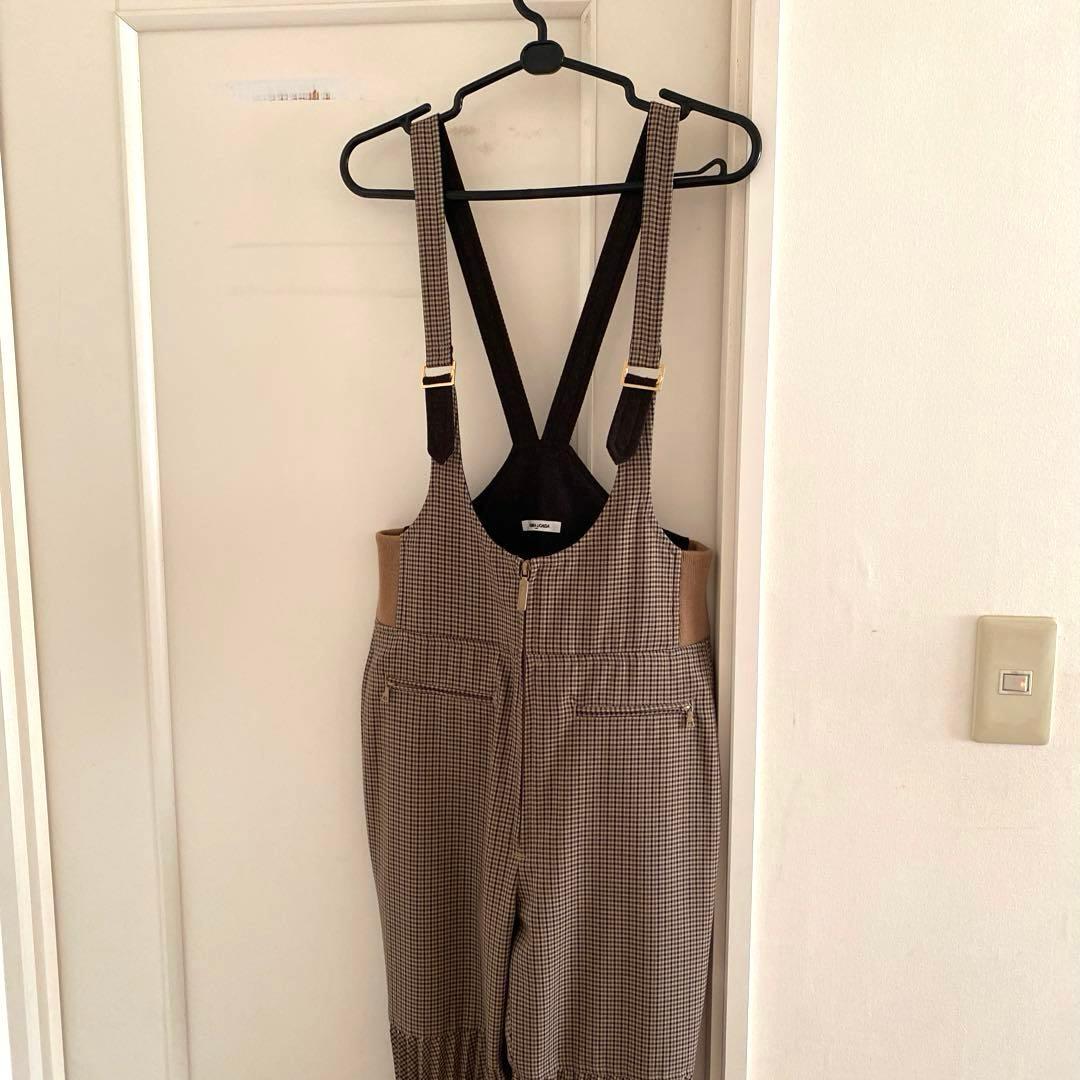 fumika uchidaフミカウチダ ツナギ フレア プリーツ 38